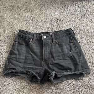 Old Navy distressed denim shorts